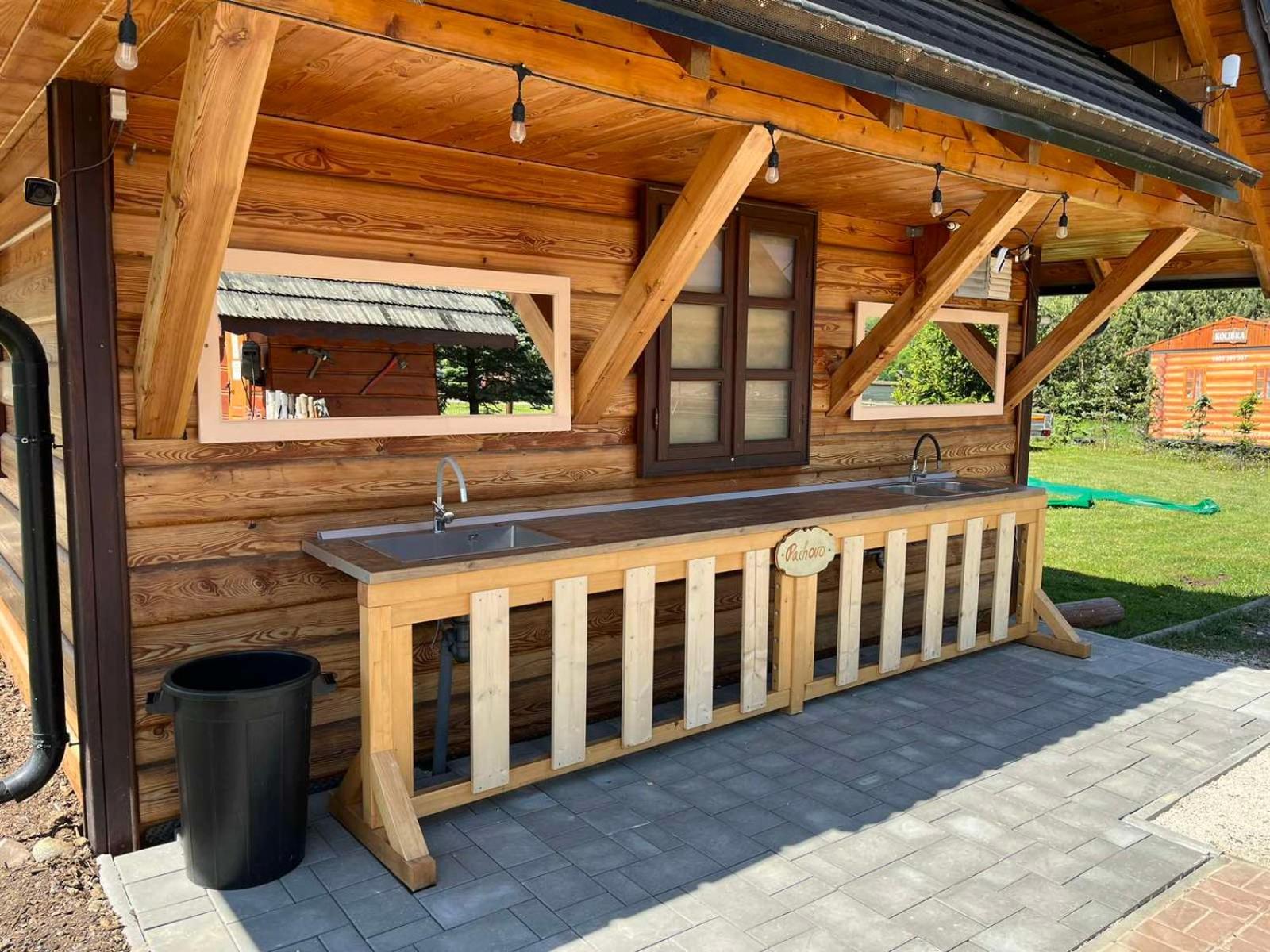 Hotel Camp Pacho à Prievidza Extérieur photo