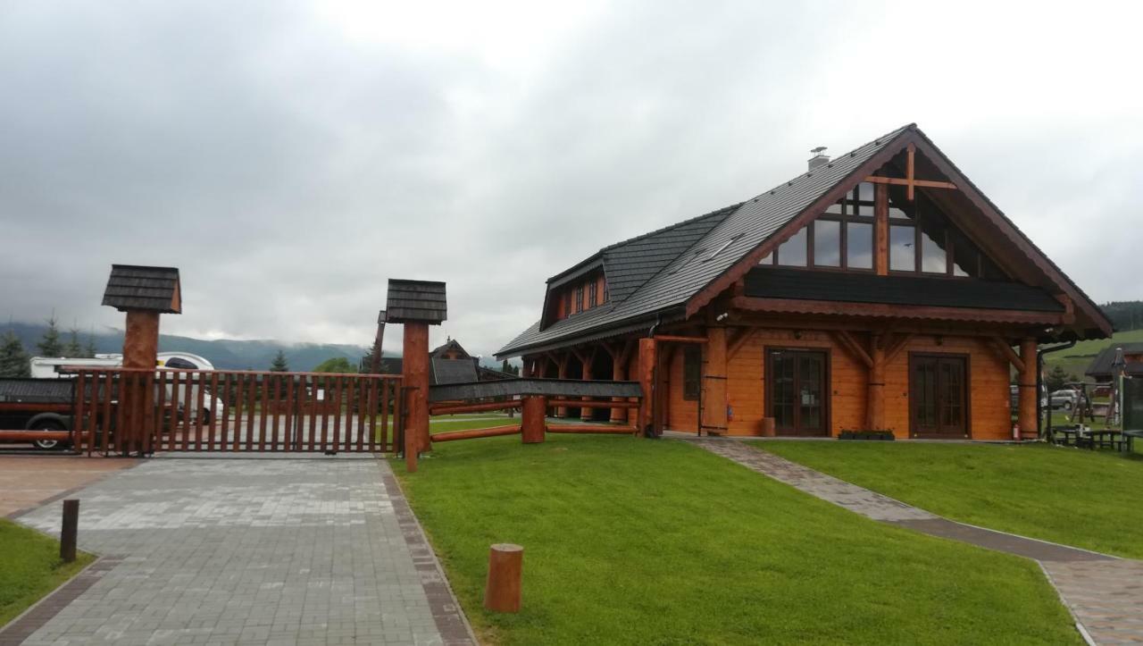 Hotel Camp Pacho à Prievidza Extérieur photo